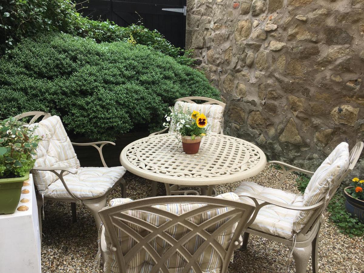 Peaseblossom House, A Charming Grade II Listed Building, In A Great Location In 안윅 외부 사진